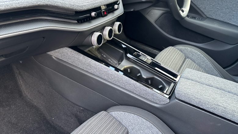 Skoda Superb 1.5 TSI e-TEC SE Technology 5dr DSG Petrol Hatchback